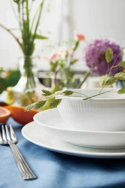 Aida Relief Salatskål Ø 25 x H 10 cm - Porcelæn - Hvid