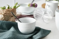 Aida Relief Sukkerskål Ø 8,7 x H 6,8 - Porcelæn - Hvid