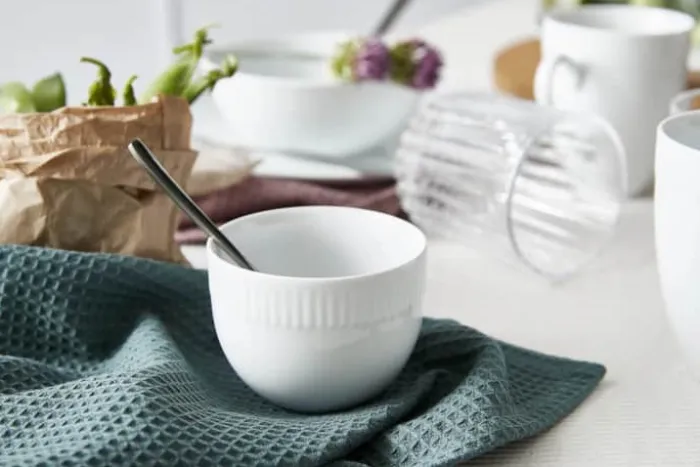 Aida Relief Sukkerskål Ø 8,7 x H 6,8 - Porcelæn - Hvid