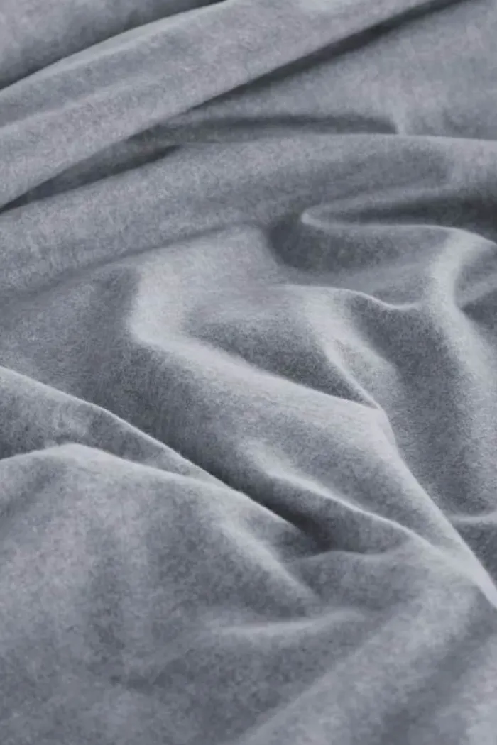 BeddingHouse Frost Sengetøj B 140 x L 200 cm - Bomuldsflanel - Blue Grey