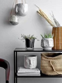 Bloomingville Ignacia Urtepotteskjuler H 15,5 x B 16,5 x L 18 cm - Stentøj - Hvid