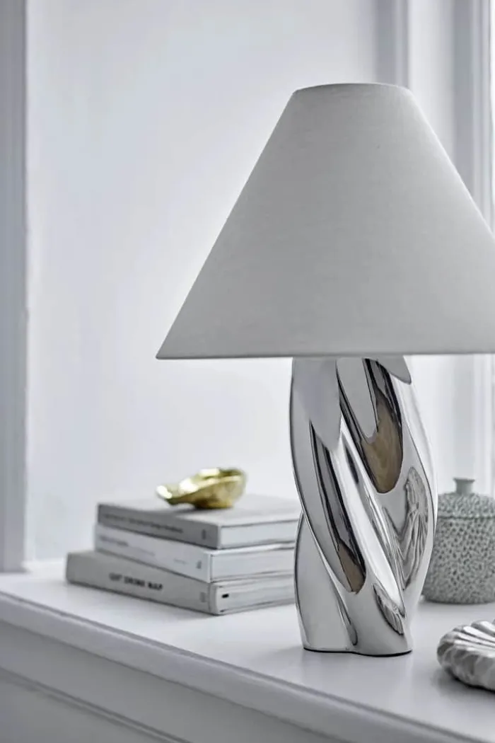Bloomingville Silva Bordlampe Ø 35 x H 49 cm - Stentøj - Sølvfarvet