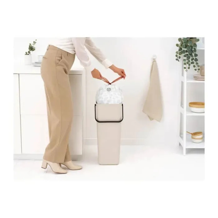Brabantia Sort & Go Affaldsspand 40 liter - Plastik - Soft beige