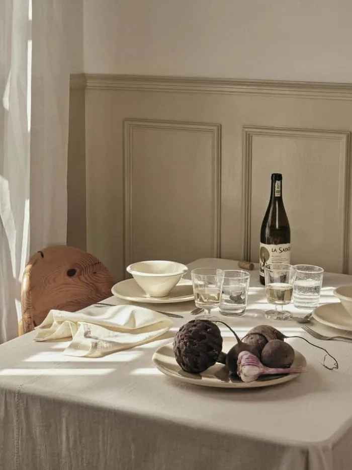 Broste Copenhagen Alfredo Serveringsfad Ø 24 x H 3,5 cm - Stentøj - Cream