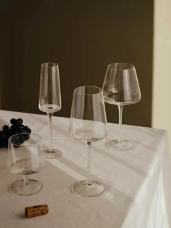 Broste Copenhagen Bellevue Hvidvinsglas - 4 stk. 45 cl - Mundblæst glas