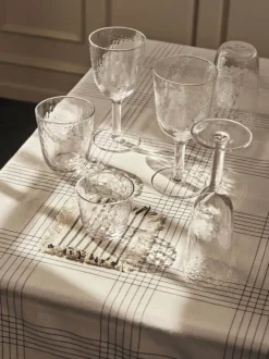 Broste Copenhagen Hammered Rødvinsglas 30 cl - Mundblæst glas - Klar