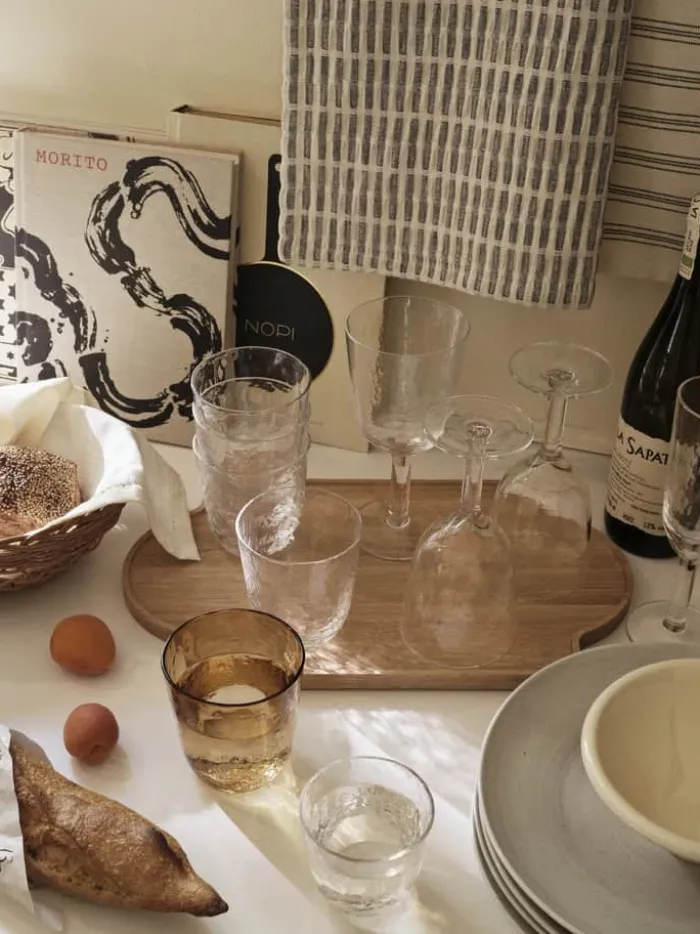 Broste Copenhagen Hammered Rødvinsglas 30 cl - Mundblæst glas - Klar