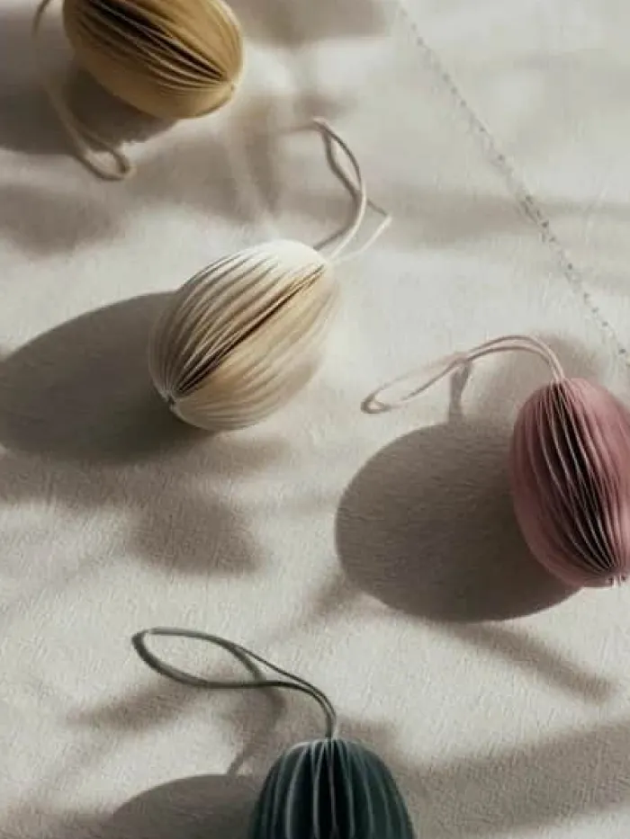 Broste Copenhagen Megan Papir Ornament Ø 4 x H 6 cm - Papir - Pink