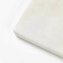 Broste Copenhagen Olina Skærebræt B 14 x L 31 cm - Marmor - Natur