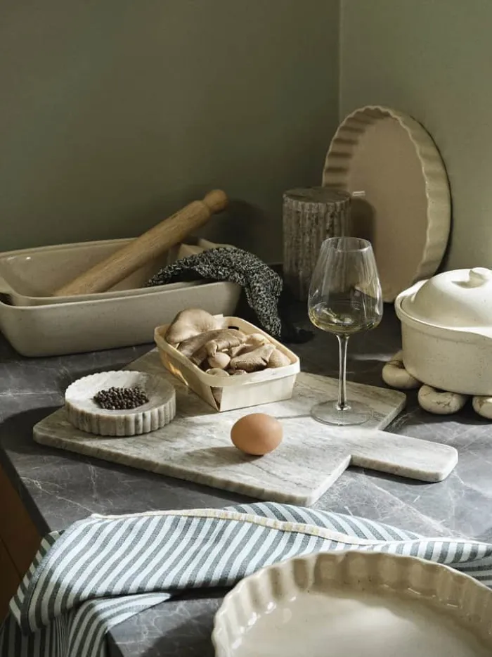 Broste Copenhagen Vig Ovnfast Fad B 16,7 x L 25,5 cm - Stentøj - Beige