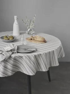 By Mogensen Small Stripes Dug Ø 160 cm - Økologisk bomuld - Grå