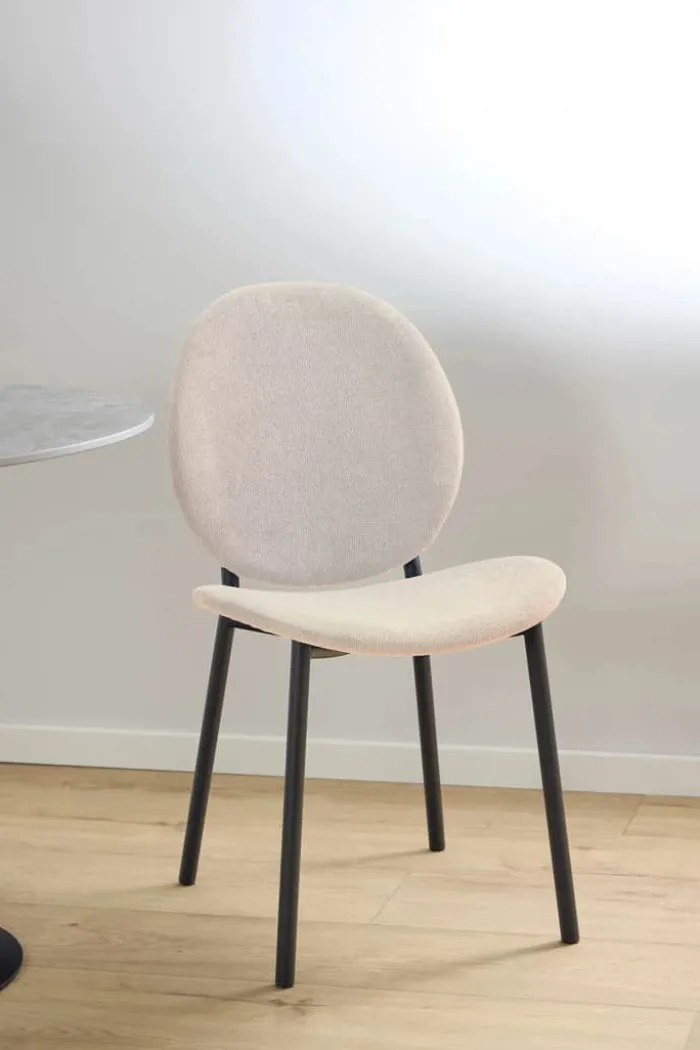 CASA Living Cliff Spisebordsstol - 2 stk. H 87 x B 50 x D 57 cm - Stof/stål - Beige/mat sort