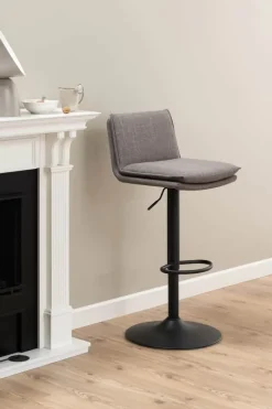 CASA Living Flynn Barstol - 2 stk H 107 x B 44 x D 53 cm - Basel stof/stål - Lysegrå
