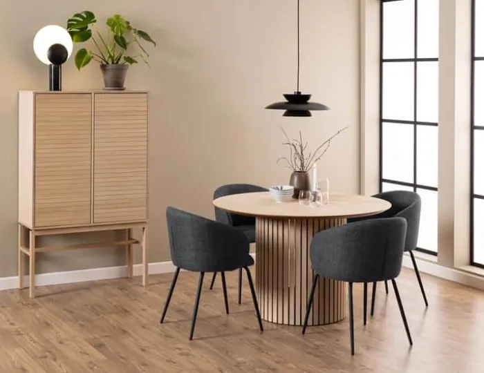 CASA Living Linley Spisebord Ø 120 x H 75 cm - Egetræsfinér - Natur