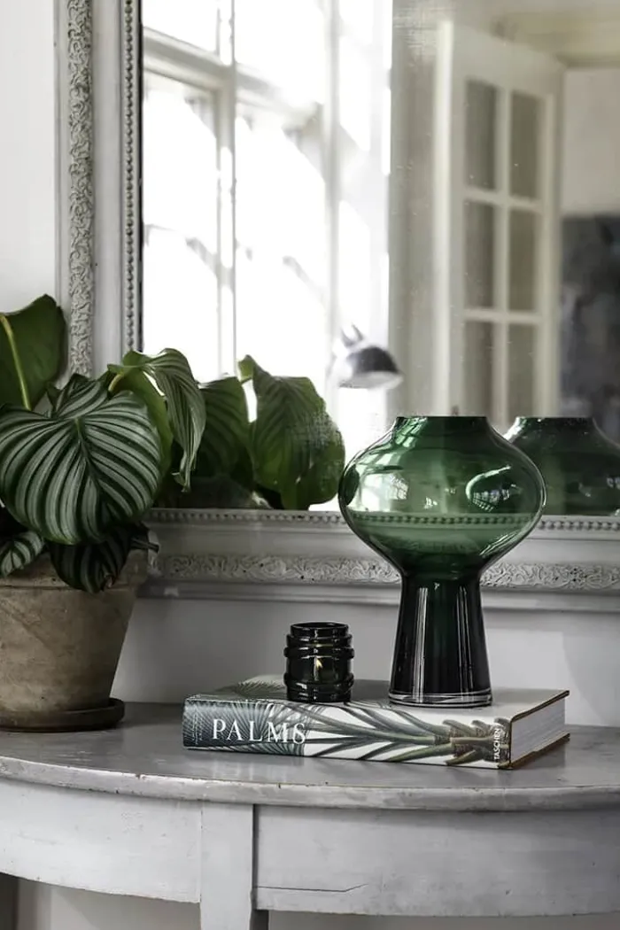 CASA Living Vase H 21 cm - Glas - Mørkegrøn