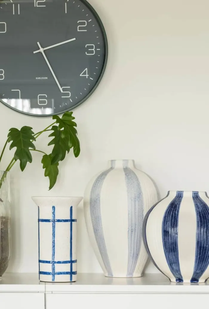 CASA Living Vase H 33 cm - Stentøj - Hvid/lyseblå