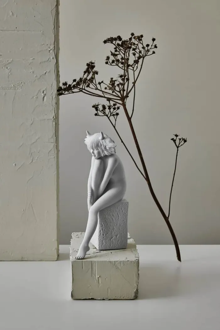 Christel Marott Christel Stjernetegn - Tyr H 23,5 x B 13 x L 12 cm - Porcelæn - Hvid