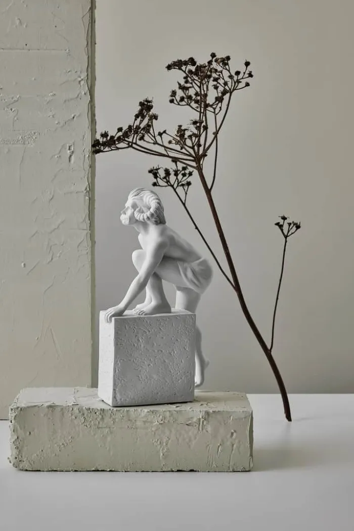 Christel Marott Christel Stjernetegn - Vædder H 25,4 x B 8 x L 16,2 cm - Porcelæn - Hvid