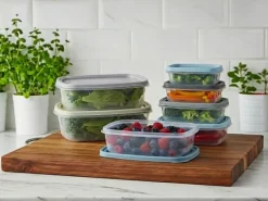 Cook & Baker Opbevaringsboks - 7 stk. 0,2/0,3/0,55/1/1,6/2,6/4,4 liter - Plastik - Multifarvet