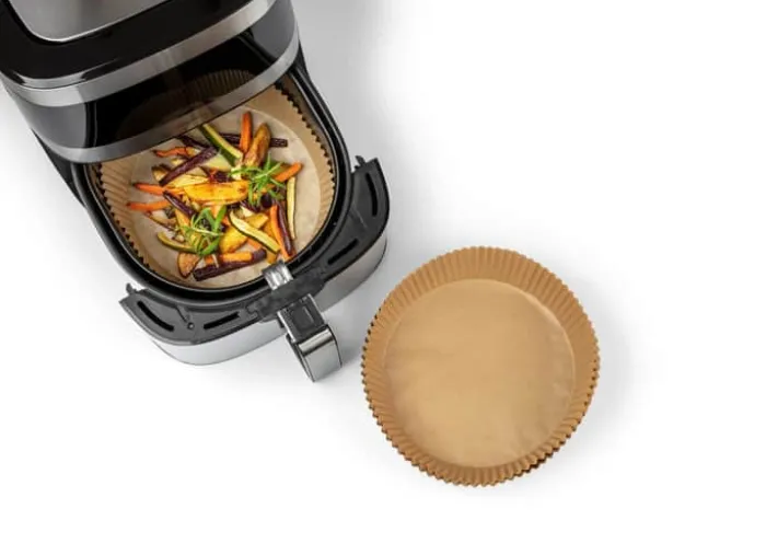 Cook & Baker Papir til Airfryer - 50 stk. Ø 20 x H 5 cm - Papir