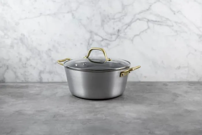 Cook & Baker Premium Gryde 3,6 liter - Genanvendt aluminium - Sølvfarvet/guldfarvet