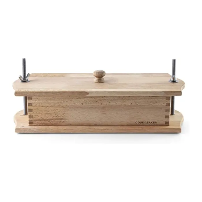 Cook & Baker Rullepølsepresser H 8 x B 13 x L 35 cm - Bøgetræ