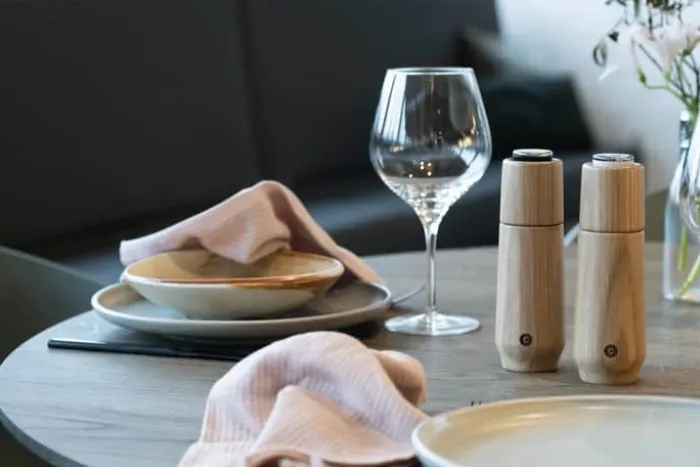 CrushGrind Champagne Kværnsæt H 17 cm - Eg - Natur