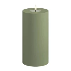 Deluxe Homeart Real Flame LED Udendørs Bloklys Ø 10 x H 20 cm - Plastik/resin - Støvet Grøn