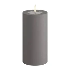 Deluxe Homeart Real Flame LED Udendørs Bloklys Ø 7,5 x H 15 cm - Plastik/resin - Grå