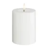 Deluxe Homeart Real Flame LED Bloklys Ø 7,5 x H 10 cm - Stearin/resin - Hvid