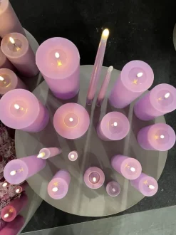 Deluxe Homeart Real Flame LED Bloklys Ø 5 x H 20 cm - Stearin/resin - Lavendel