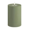 Deluxe Homeart Real Flame LED Udendørs Bloklys Ø 10 x H 15 cm - Plastik/resin - Støvet Grøn