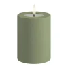 Deluxe Homeart Real Flame LED Udendørs Bloklys Ø 7,5 x H 10 cm - Plastik/resin - Støvet Grøn