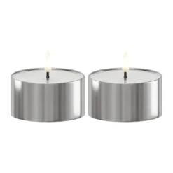 Deluxe Homeart Udendørs LED Fyrfadslys - 2 stk. Ø 8 x H 4.3 cm - Metal - Sølvfarvet
