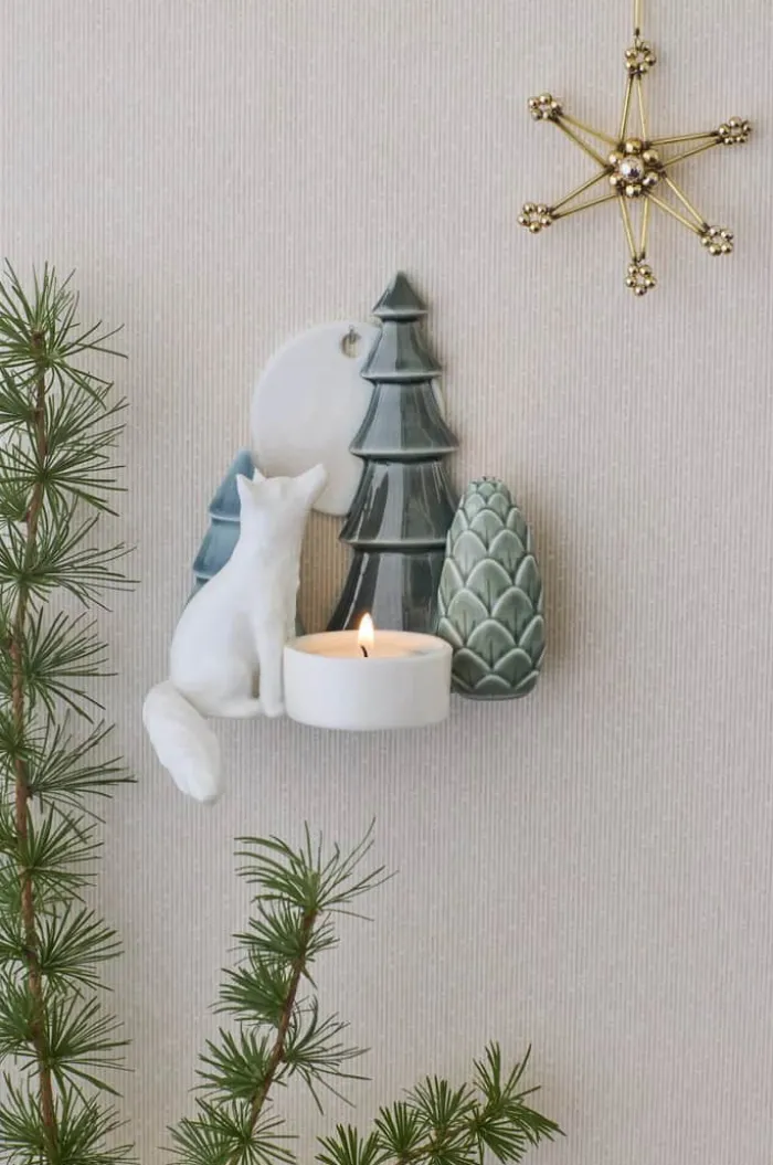 Dottir Winter Stories Fox Wall Votive Væghængt Lysestage H 13 cm - Porcelæn - White/green
