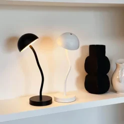 Dyberg Larsen Fonzy Bordlampe H 38 cm - Metal - Perlehvid