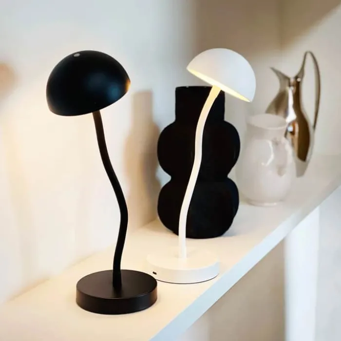 Dyberg Larsen Fonzy Bordlampe H 38 cm - Metal - Perlehvid