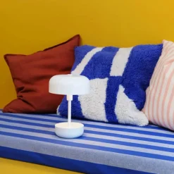 Dyberg Larsen Haipot Genopladelig Bordlampe H 25,7 - Metal - Hvid