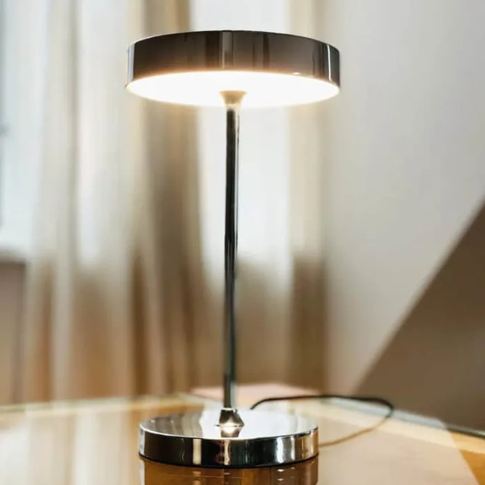 Dyberg Larsen Starlight LED Bordlampe Ø 14 x H 25,5 cm - Metal - Krom