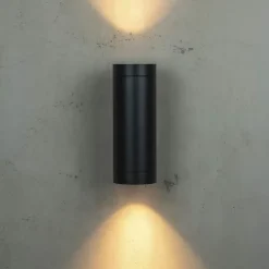 Dyberg Larsen Stege Udendørs Væglampe H 20,8 cm - Aluminium/PVC - Sort