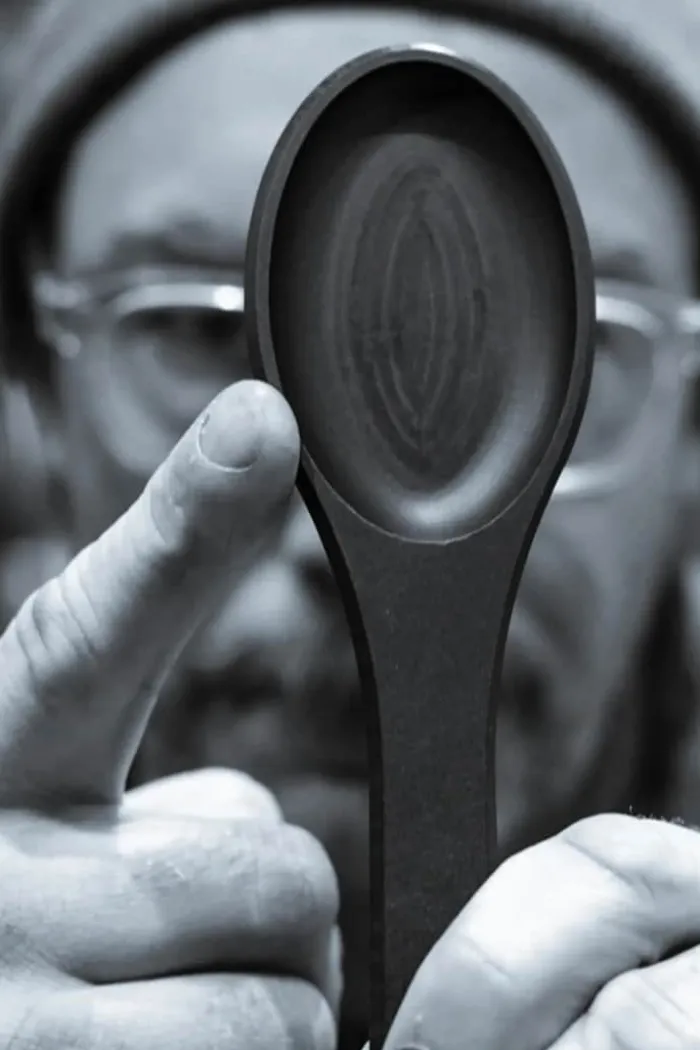 Endeavour Grydeske B 6,1 x L 28 cm - Træfibre - Sort
