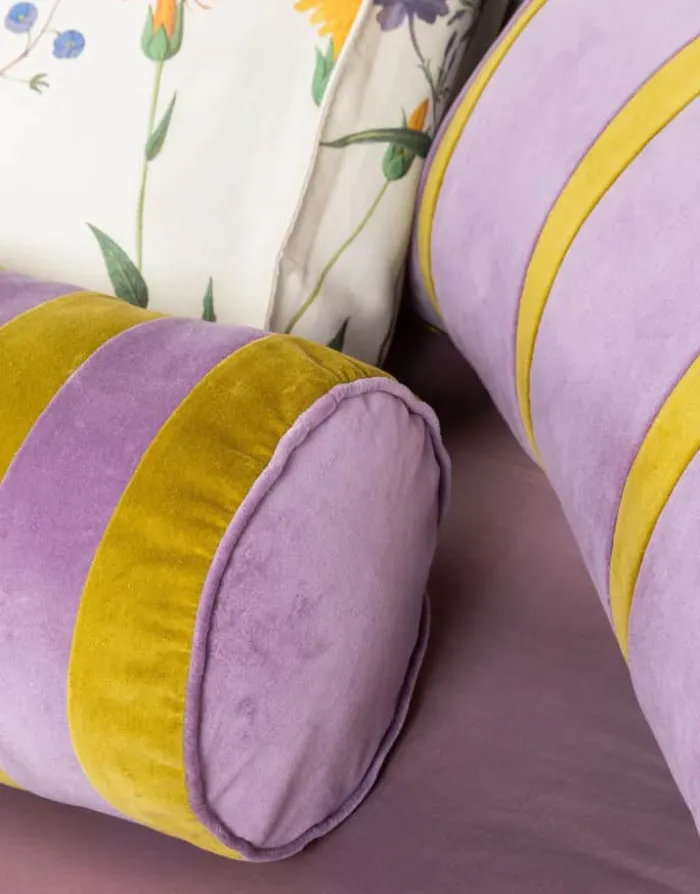 Essenza Bell Pyntepude B 22 x L 50 cm - Bomuldsfløjl - Pale purple