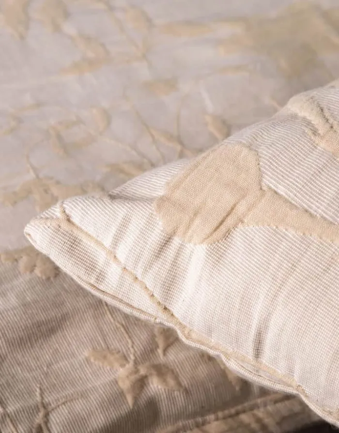 Essenza Maribel Pyntepude B 50 x L 50 cm - Bomuld - Oatmeal
