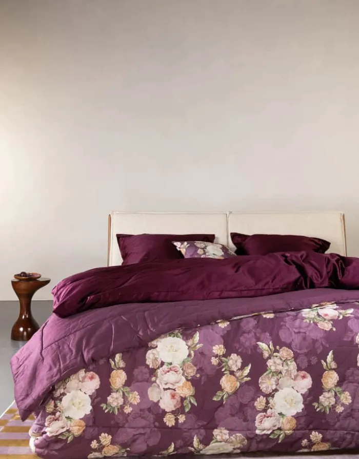 Essenza Orianna Pyntepude B 50 x L 50 cm - Bomuldssatin - Mauve wine