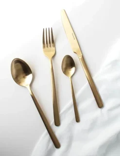 Eternum Nardo Bestiksæt - 16 dele 4 kuverter - Rustfrit stål - Champagne