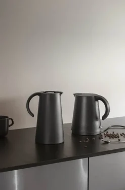 Eva Solo Elkedel 1,2 liter - Rustfrit stål/kunststof - Sort