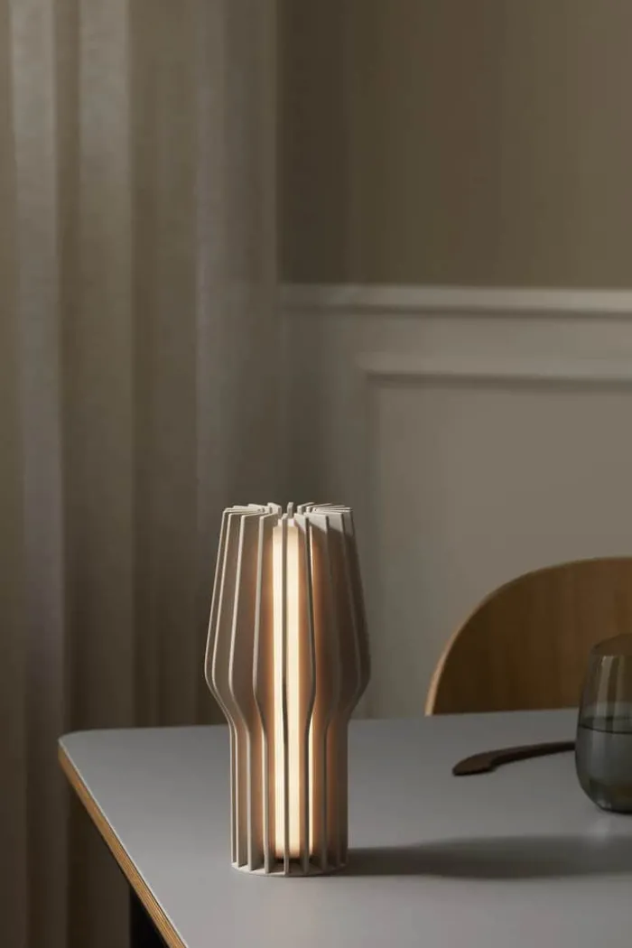 Eva Solo Radiant LED Lampe H 25 cm - Gummi/kunststof - Pearl Beige