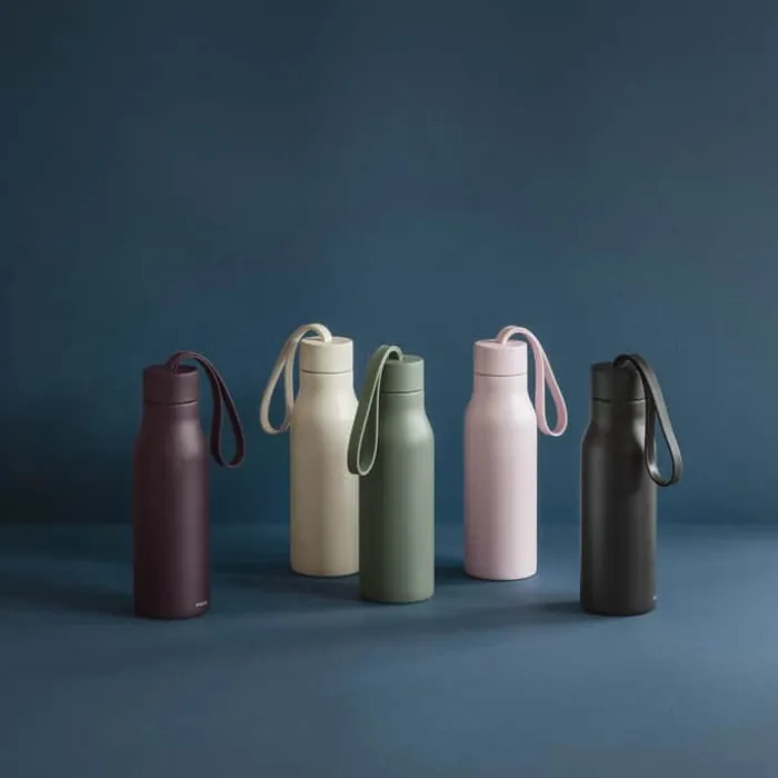 Eva Solo Re-Hydrate Termoflaske 0,5 liter - Genanvendt rustfrit stål/kunststof - Fig purple
