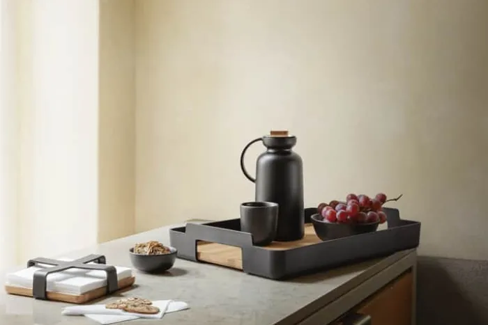 Eva Solo Silhouette Termokande 1 liter - Kunststof/Egetræ/Rustfrit stål - Sort