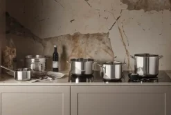 Eva Trio Grydesæt- 5 dele 1,1/2,2/3,6/4,8 liter & pastaindsats - Genanvendt rustfrit stål/aluminium